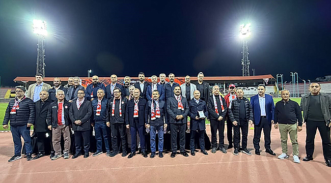 FIRAT: ÇANAKKALESPOR SİYASİ KAVGALARIN İÇİNE ÇEKİLMEMELİ