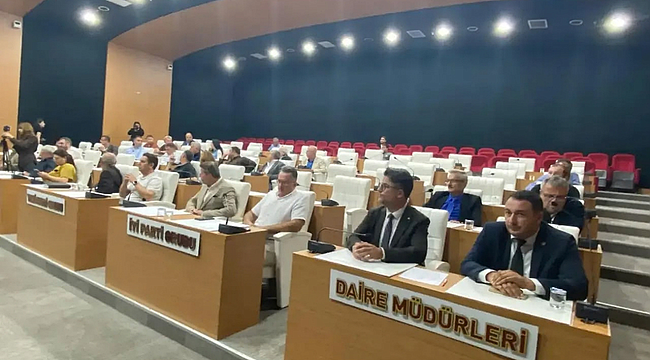 İL GENEL MECLİSİ'NDE KAMPÜS-KÖY AKADEMİSİ PROJESİ TANITILDI