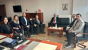 VALİ TORAMAN, ÇOMÜ'DE ÖĞRENCİLERLE BULUŞTU